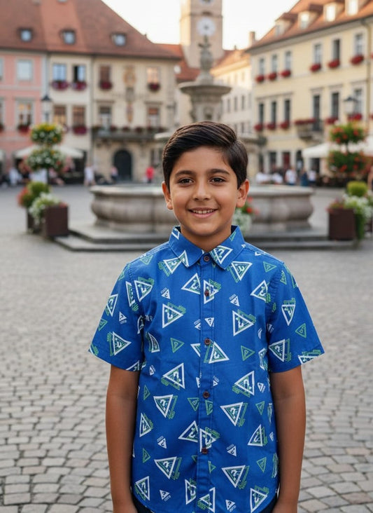 Fashionable Triangle Print Short Sleeve Shirt